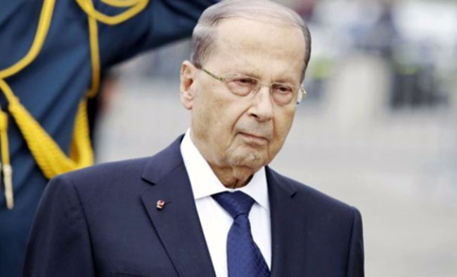 رئیس جمهور لبنان: تا زمان بازگشت حریری به کشور اقدامی نمی‌کنیم  